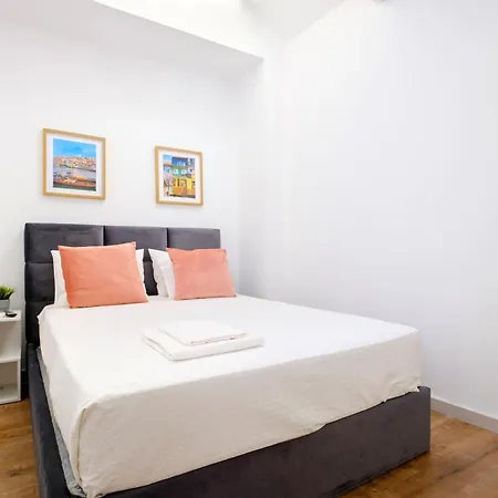 Casa vacanze With Private Pool, Hot Tub, Bbq & Patio Vila Nova de Gaia