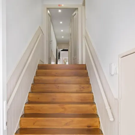 With Private Pool, Hot Tub, Bbq & Patio *