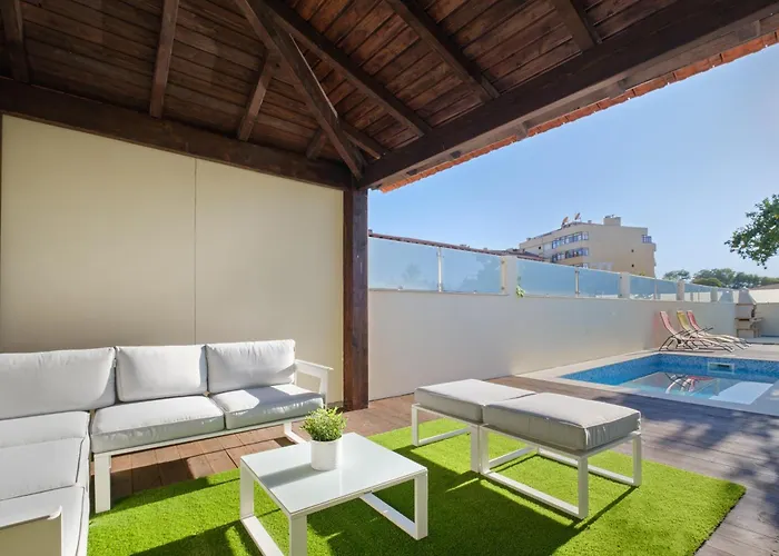 بيت للعطل With Private Pool, Hot Tub & Patio