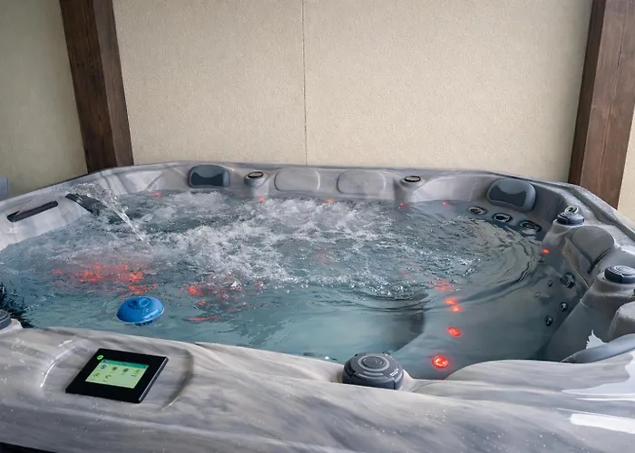 بيت للعطل With Private Pool, Hot Tub & Patio فيلا نوفا دي غايا